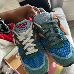 Saucony Grid 2 Blue and Green Sneakers